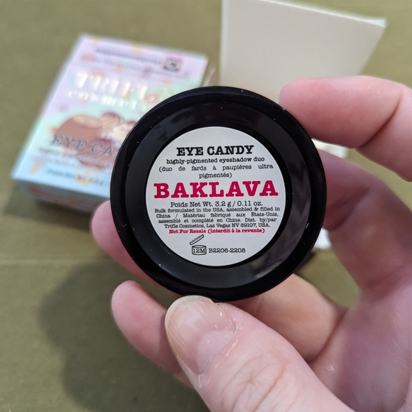 EYE SHADOW DUO Trifle Cosmetics Baklava Rose Gold Pistachio Highly Pigmented - Picture 2 of 13